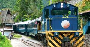 La Nación / Suspenden el servicio de tren a Machu Picchu