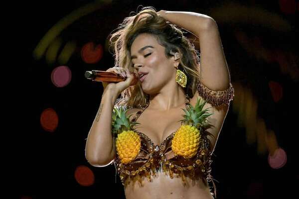 Coachella 2026: Karol G hace historia como cabeza de cartel y Justin Bieber regresa - Mundo - ABC Color