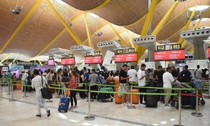 Vuelo a Asunción sufre múltiples reprogramaciones y desata reclamos en aeropuerto madrileño - OviedoPress