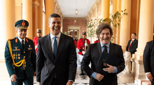 Milei ya está en Paraguay para reunión con Peña y varias actividades - Noticiero Paraguay