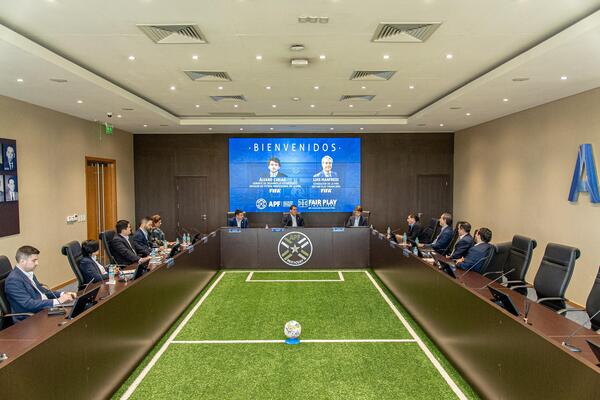 APF y FIFA avanzan en la implementación del Fair Play Financiero