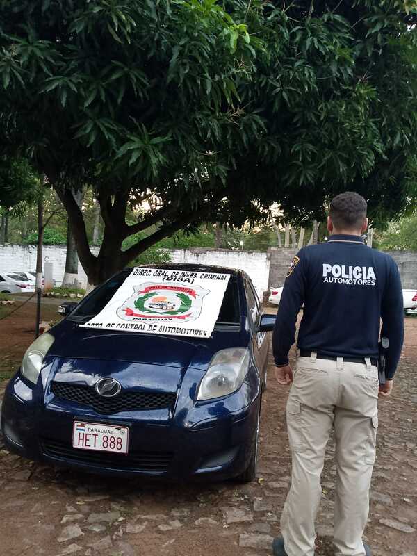 Recuperan vehículo denunciado en San Lorenzo