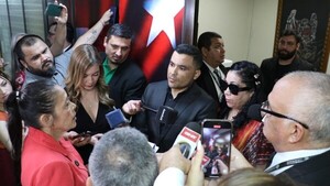 Yamy Nal insta a Cartes a "que se dé cuenta del complot"