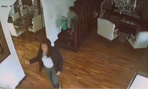 Mujer roba en vivienda de Manorá y lleva a su hijo menor al hecho