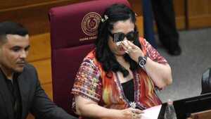 Yamy Nal es expulsada del Congreso y Chaqueñito se salva con 60 días de suspensión
