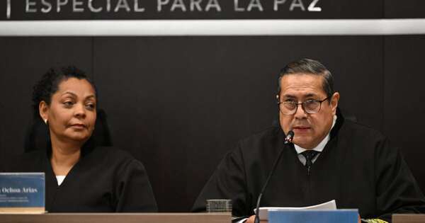 La Nación / Cúpula de las FARC recibe primera sentencia por secuestros tras firmar la paz en Colombia