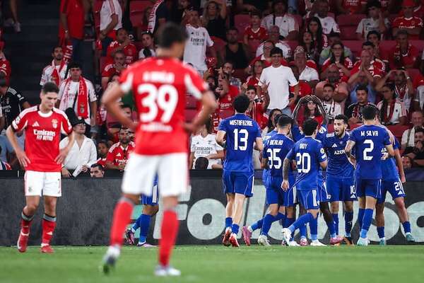 El Qarabag protagoniza remontada épica en Lisboa con triunfo sobre Benfica - Fútbol Internacional - ABC Color