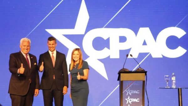 Peña: "Paraguay siempre fue conservador y el enemigo es el globalismo"