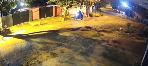 Atacan a balazos vivienda y vehículo de periodista en Lambaré | Unicanal