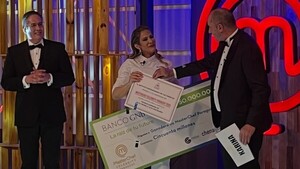 Popular / Karina Grau ganó "Masterchef" y el hermano de Jessica Torres denunció "cocinada"