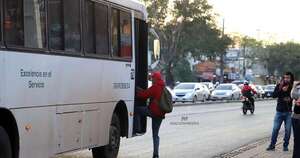 La Nación / Chóferes anuncian paro de transporte en rechazo a garantía de movilidad