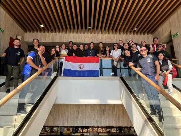 Popular / Becal habilita 200 becas de posgrados e idiomas