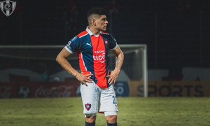 Nueva sanción de la FIFA por deuda a Aquino, deja a Cerro Porteño sin fichajes para 2026 - OviedoPress