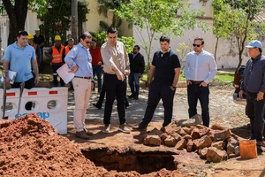 Popular / ESSAP lanzó histórica renovación de 500 km de tuberías en Asunción