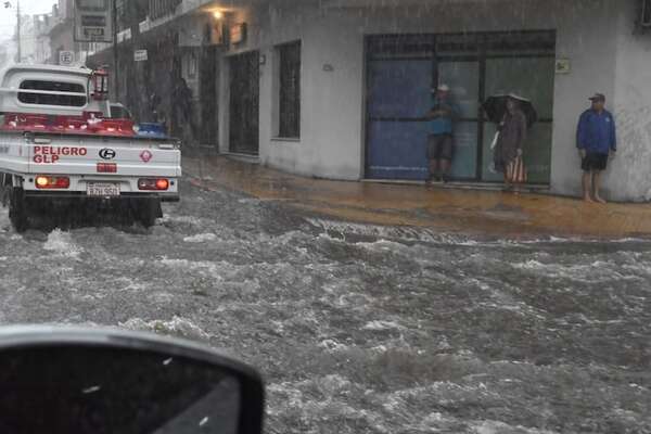 Boletín especial por tormentas: qué zonas están bajo alerta - Clima - ABC Color