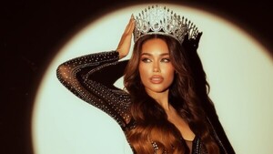 Popular / ¡Esta cuerona renunció por segunda vez a su corona de Miss!