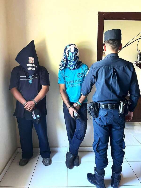 Detienen a dos hombres tras intento de robo de un camión de bomberos en Sapucái - Policiales - ABC Color