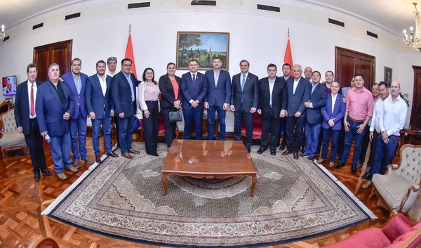 Vicepresidente Alliana coordina proyectos con autoridades de Misiones y Caaguazú - ADN Digital