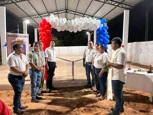 Inauguran tinglados multiuso en Cañada La Paz y San Francisco de Loreto - Concepción al Día