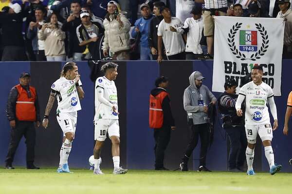 Once Caldas se impone en Ecuador con doblete de Dayro Moreno - Copa Sudamericana - ABC Color
