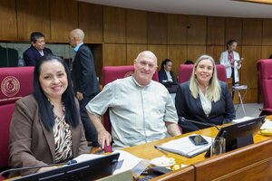 Oficialismo pierde mayoría automática y oposición recupera terreno