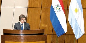 Argentina y Paraguay fortalecen acuerdos de transporte y comercio