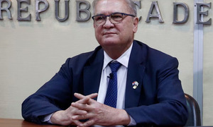 Piden juicio político al fiscal general Emiliano Rolón por nepotismo y omisión - OviedoPress