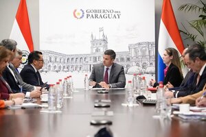 Hambre Cero llegará al 100% de la educación media en Asunción, Central y Presidente Hayes y desde 2026 se extenderá a todo el país - El Trueno