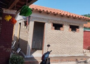¿Baño de oro?: Municipalidad de Concepción inaugura sanitario sexado por más de 200 millones de guaraníes