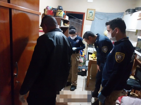 Popular / Finalizó la autopsia a los cuerpos de las mujeres asesinadas supuestamente por el policía
