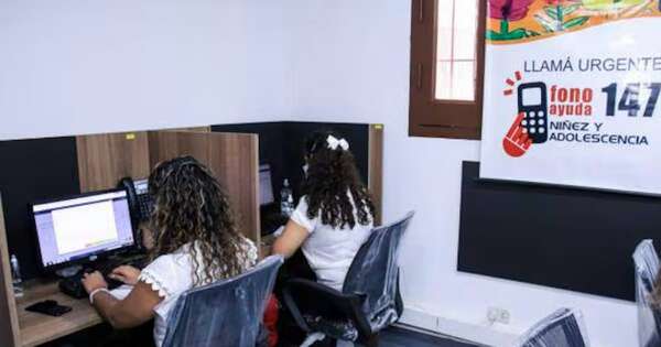 La Nación / Fono Ayuda asistió a unos 1.100 niños y adolescentes