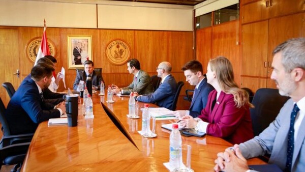 Reunión con EEUU para incrementar las exportaciones de azúcar orgánica y carne