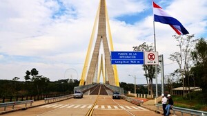 Rechazan que el segundo puente con Brasil sea solo para camiones