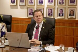 Corte Suprema impulsa iniciativa legislativa: ministro Martínez Simón detalló alcances en una entrevista radial