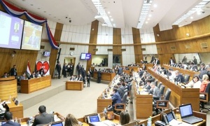 La creación del “superministerio” queda en suspenso, con posibilidad de un debate sobre tablas - OviedoPress