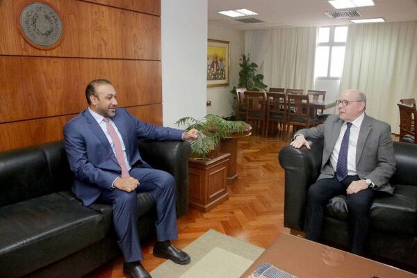 Presidente de la CSJ, Dr. César Diesel recibió en audiencia al encargado de negocios de Qatar en Paraguay