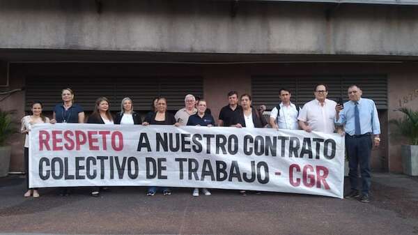 Funcionarios de Contraloría exigen respeto a contrato colectivo - Nacionales - ABC Color