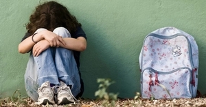 Más de 15 alumnas habrían sido acosadas sexualmente por un docente - trece