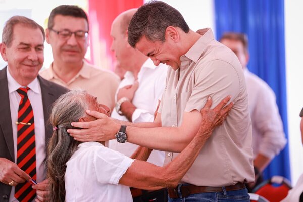 "No estoy cansado ni rendido. Estoy fuerte", afirma el presidente en jornada de gobierno en San Pedro