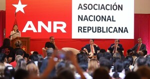 Cartes participó de una charla sobre Inteligencia Artificial y respaldó la gestión de Villate