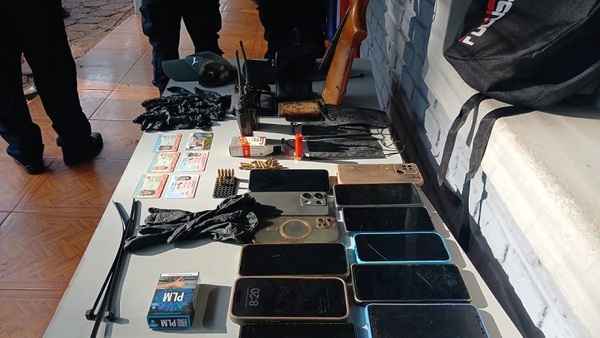 Fiscal imputa a 13 presuntos miembros de banda criminal que planeaba asaltos