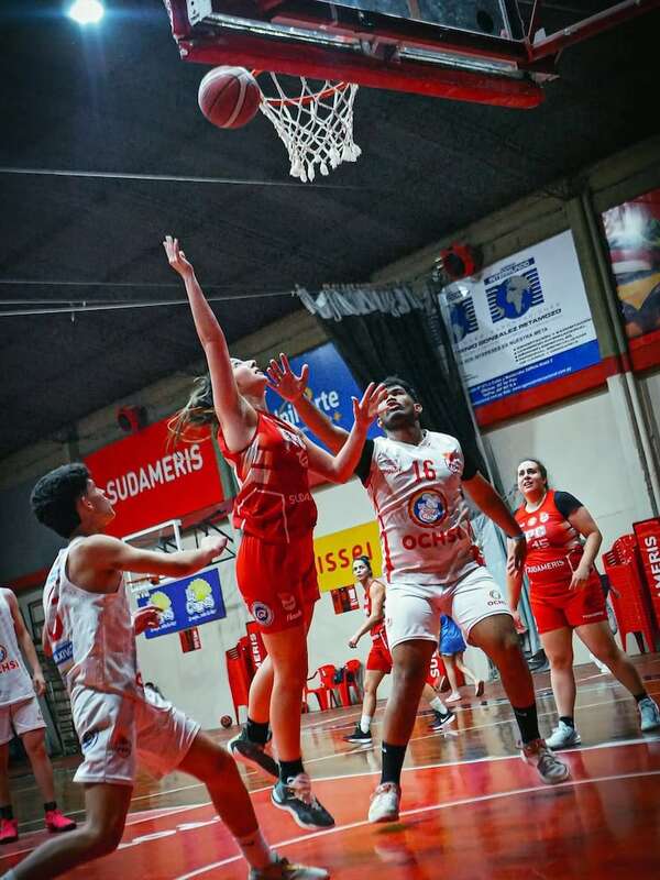 Baloncesto: Bienvenido torneo Femenino de Primera - Polideportivo - ABC Color