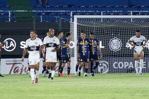 Olimpia no levanta vuelo