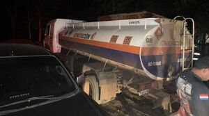 Incautan en Sapucai camión con 29 mil litros de combustible sin documentación legal