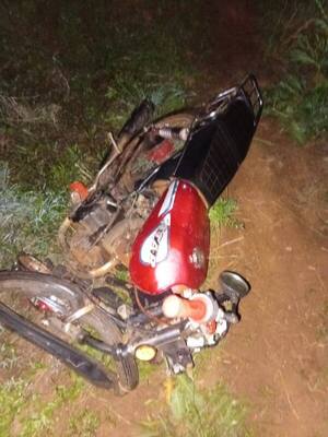 Choque entre motocicletas deja un fallecido y un herido en Yatytay
