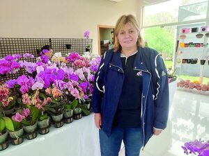 Floricultura paraguaya crece y da oportunidades a familias