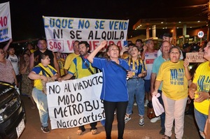 Luqueños se manifestaron contra el proyecto de la autopista elevada •