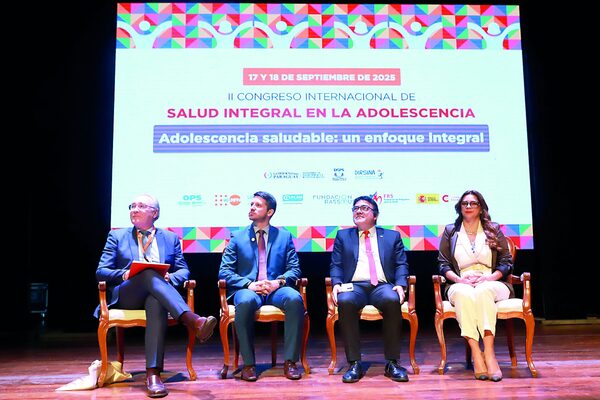 Paraguay impulsa salud integral en Congreso para adolescentes