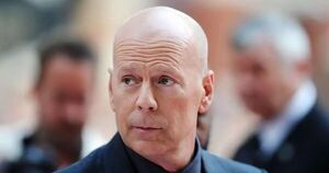 Popular / ¡Bruce Willis sufrió un daño irreversible en "Duro de matar" que agravó su enfermedad ra'e!