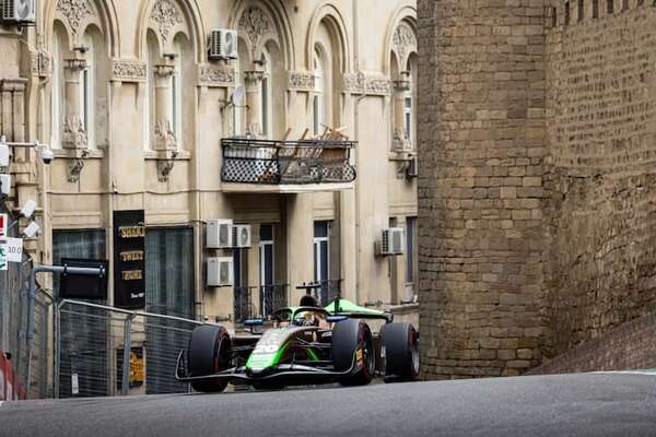 Joshua Duerksen: remontada, pero sin puntos en la carrera sprint - ABC Motor - ABC Color